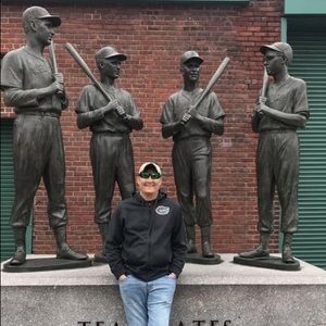 Meet your Posher, Nick